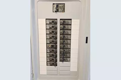 1937 W Granville Avenue #1-A GE, Chicago, IL 60660 - Photo 10