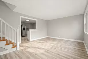 3923 Madison Ave, Brookfield, IL 60513 - Photo 4