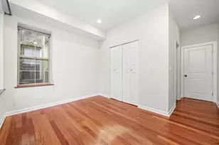 3551 W Belle Plaine Ave, Chicago, IL 60618 - Photo 16