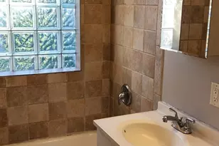 1117 E 82nd Pl, Chicago, IL 60619 - Photo 8