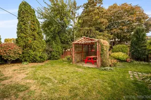 1417 S Busse Rd, Mount Prospect, IL 60056 - Photo 22