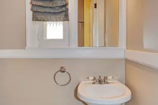 1096 S Wildwood Ave, Kankakee, IL 60901 - Photo 32