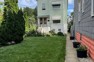 3037 N Central Park Ave, Chicago, IL 60618 - Photo 4