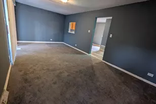 11530 S Racine Ave, Chicago, IL 60643 - Photo 2