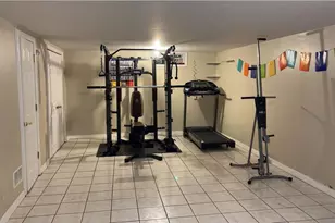 2738 Gabriel Ave, Zion, IL 60099 - Photo 6