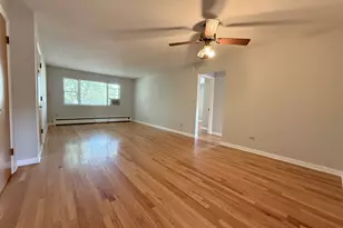317 S Plum Grove Rd, Palatine, IL 60067 - Photo 2