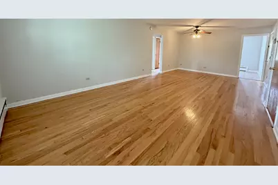 317 S Plum Grove Road #5, Palatine, IL 60067 - Photo 4