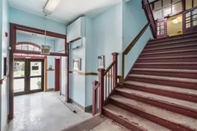 8235 S South Shore Drive, Chicago, IL 60617 - Photo 8