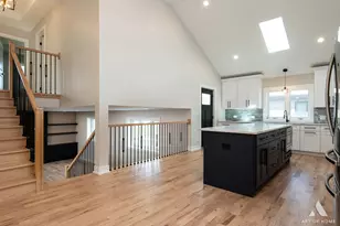 7942 W 74 St, Bridgeview, IL 60455 - Photo 10