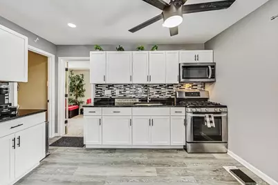 318 Marquette Street, Park Forest, IL 60466 - Photo 4