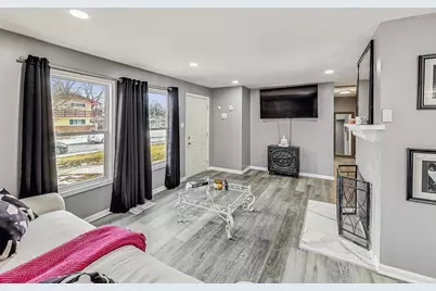 318 Marquette Street, Park Forest, IL 60466 - Photo 8