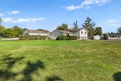 215 Tollview Court, Gilberts, IL 60136 - Photo 2