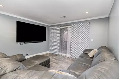 9148 Clairmont Court #9148, Orland Park, IL 60462 - Photo 4