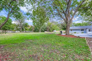 18838 W Hickory St, Mundelein, IL 60060 - Photo 36