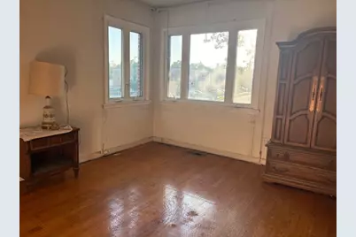 2501 Crawford Avenue, Evanston, IL 60201 - Photo 8