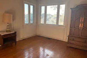 2501 Crawford Ave, Evanston, IL 60201 - Photo 8