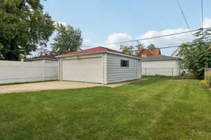 1910 S 22nd Ave, Maywood, IL 60153 - Photo 34