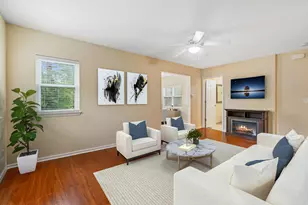 21625 W Ravine Dr, Lake Zurich, IL 60047 - Photo 4