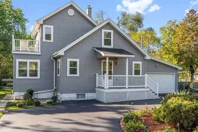 21625 W Ravine Drive, Lake Zurich, IL 60047 - Photo 2