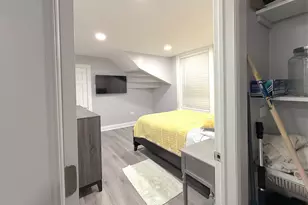 6200 S Kolin Ave, Chicago, IL 60629 - Photo 8