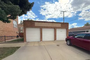 6200 S Kolin Ave, Chicago, IL 60629 - Photo 14
