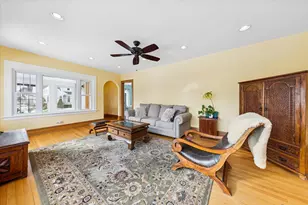 175 N Berteau Ave, Elmhurst, IL 60126 - Photo 6