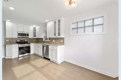 7234 N Hamilton Avenue, Chicago, IL 60645 - Photo 20