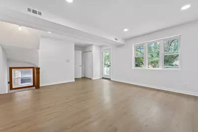 7234 N Hamilton Avenue, Chicago, IL 60645 - Photo 22