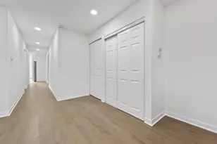 7234 N Hamilton Ave, Chicago, IL 60645 - Photo 14