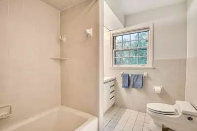 1448 Lawrence Avenue, Lake Forest, IL 60045 - Photo 30