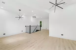 6430 S Eberhart Ave, Chicago, IL 60637 - Photo 24