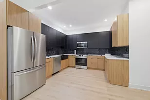 6430 S Eberhart Ave, Chicago, IL 60637 - Photo 6