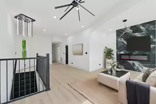 6430 S Eberhart Ave, Chicago, IL 60637 - Photo 22