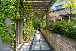 395 Greenleaf Ave, Glencoe, IL 60022 - Photo 6