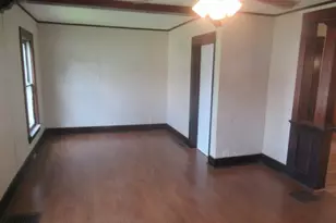 202 E Park St, Harvard, IL 60033 - Photo 4