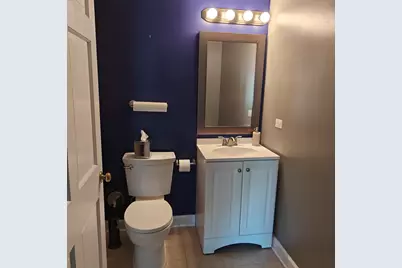 400 W Northwest Highway NW, Barrington, IL 60010 - Photo 10