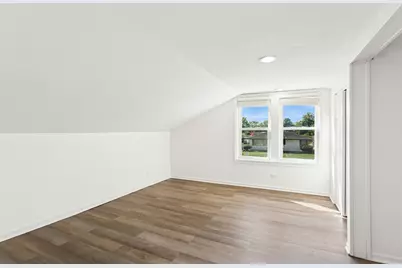 540 E 4th Street, Lockport, IL 60441 - Photo 12