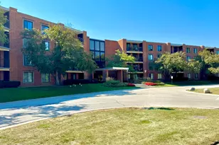 1415 E Central Rd, Arlington Heights, IL 60005 - Photo 2