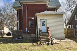 105 6th Ave, Sterling, IL 61081 - Photo 16