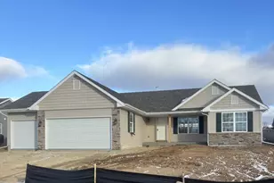 1245 Glacier Dr, Byron, IL 61010 - Photo 1