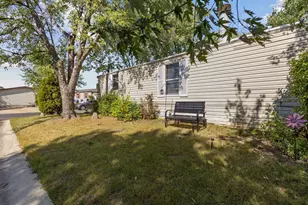 579 Park Ave, Belvidere, IL 61008 - Photo 30