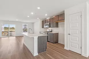 1407 Oakfield Ln, Pingree Grove, IL 60140 - Photo 8