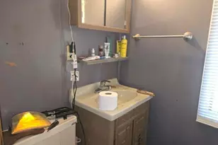 201 N Laurel St, Elvaston, IL 62334 - Photo 8