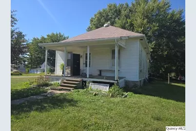 201 N Laurel St, Elvaston, IL 62334 - Photo 1