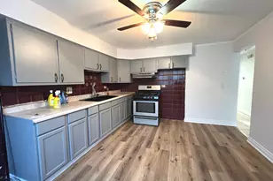 543 Geneva Ave, Bellwood, IL 60104 - Photo 8