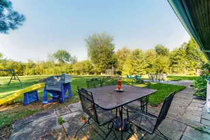 5 Lagoon Dr, Hawthorn Woods, IL 60047 - Photo 40