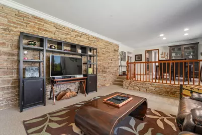 5 Lagoon Drive, Hawthorn Woods, IL 60047 - Photo 20