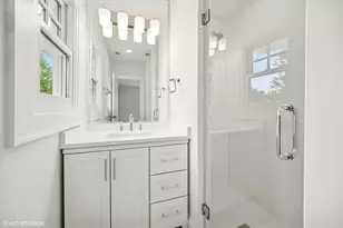 1423 Asbury Ave, Winnetka, IL 60093 - Photo 26