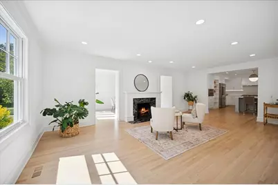 1423 Asbury Avenue, Winnetka, IL 60093 - Photo 4