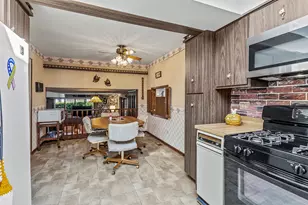 12557 S Mason Ave, Alsip, IL 60803 - Photo 6